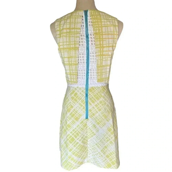W118 by Walter Baker A Line Open Eyelet Abstract Yellow Mini Dress‎ Women Sz XS - Picture 3 of 7